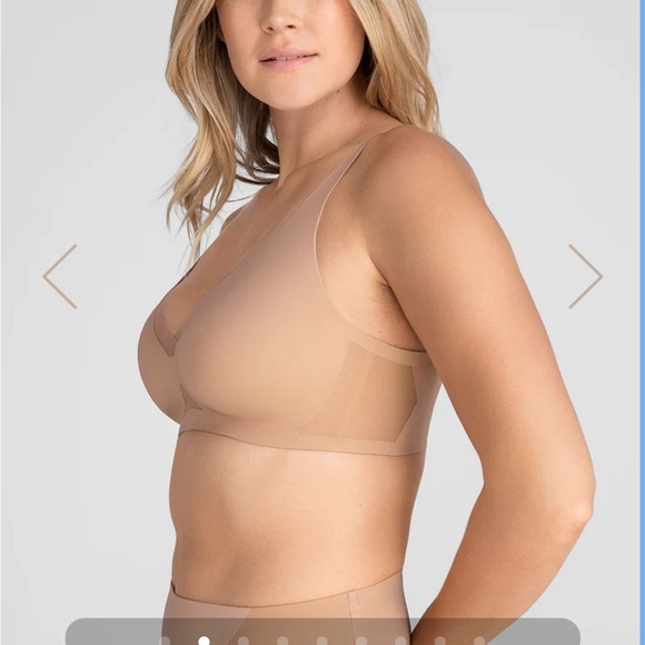 Honeylove Cross over V neck Bra in Sand - Picture 3 of 8